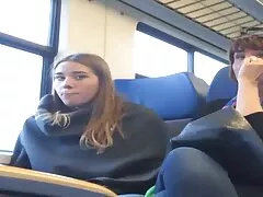 Un jeune homme qui film porno francais amateur baise beaucoup sa mère.