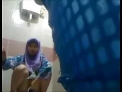 Le premier jour, le couple film x espagnol à la maison a organisé une montre russe.