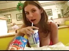 Chattes et ânes rebondir film porno francais gratuit en streaming sur une grosse bite en caoutchouc