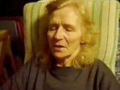 Dolby dans les rangs est déjà connu pour tous les poulets. film x francai